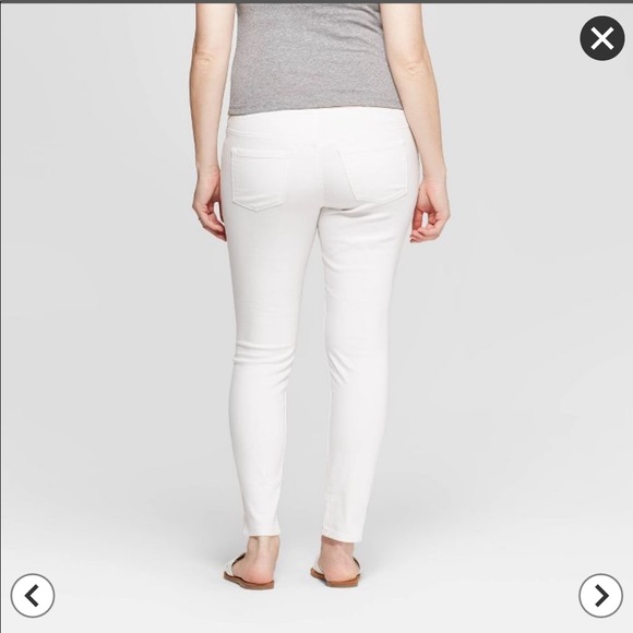 Ingrid & Isabel Maternity White Skinny Full Panel - Picture 5 of 8